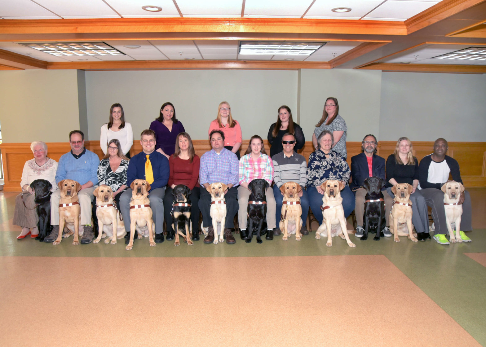 Class photo of April 2019 graduates