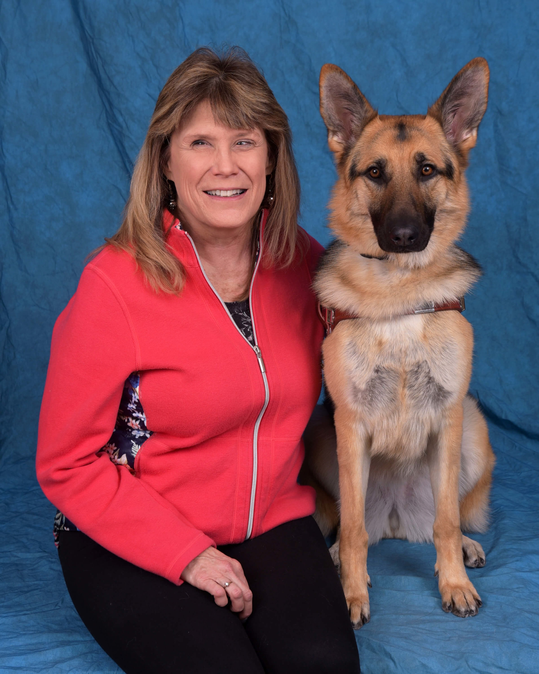 Graduate Cheryl and guide dog Raven
