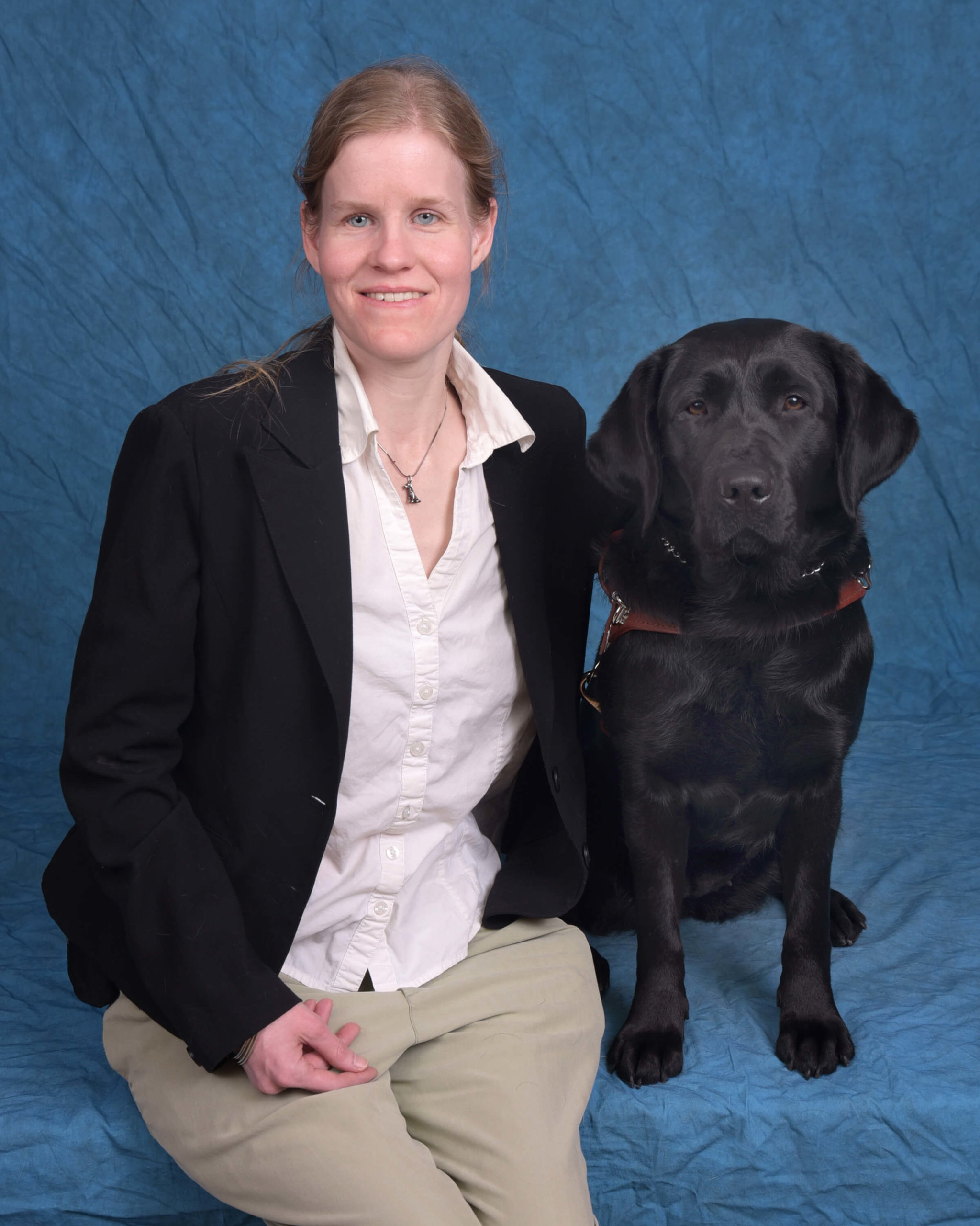 Graduate Liz and guide dog Ocala