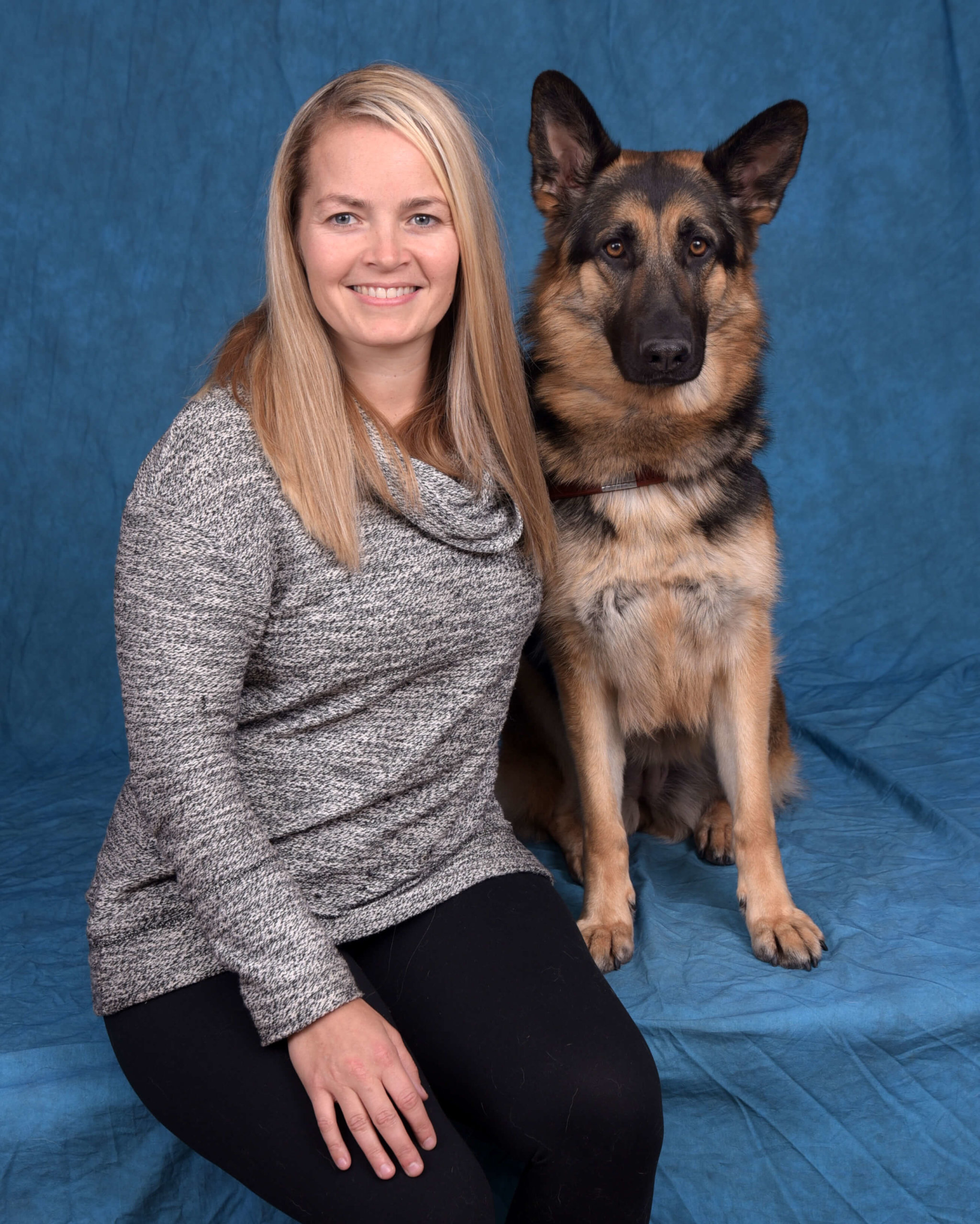 Graduate Emily and guide dog Bevy