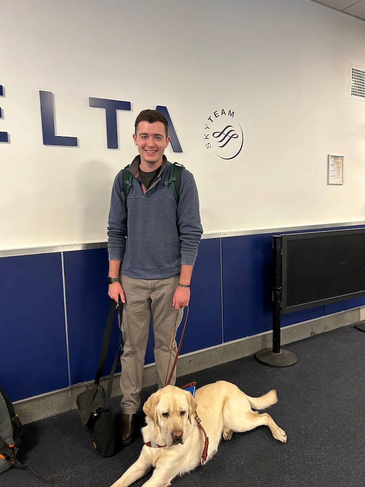 Jack and Laredo at the Delta terminal